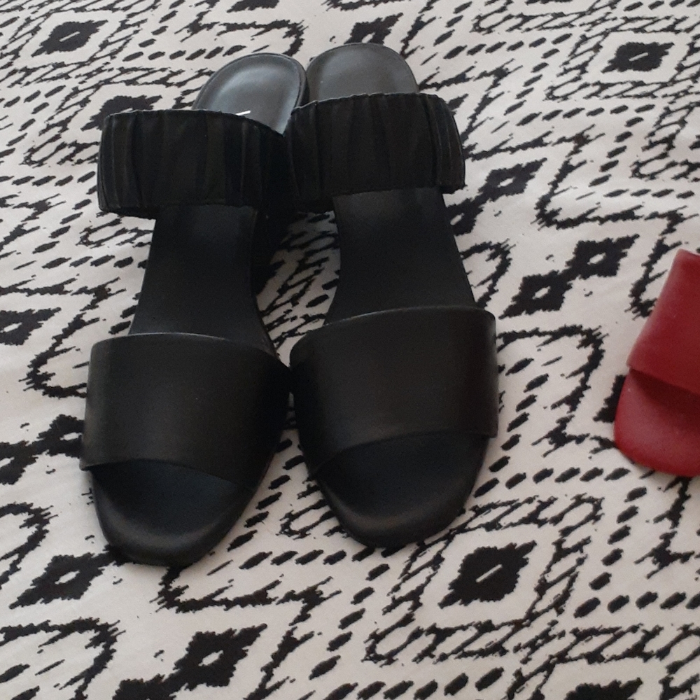 Black sandals
